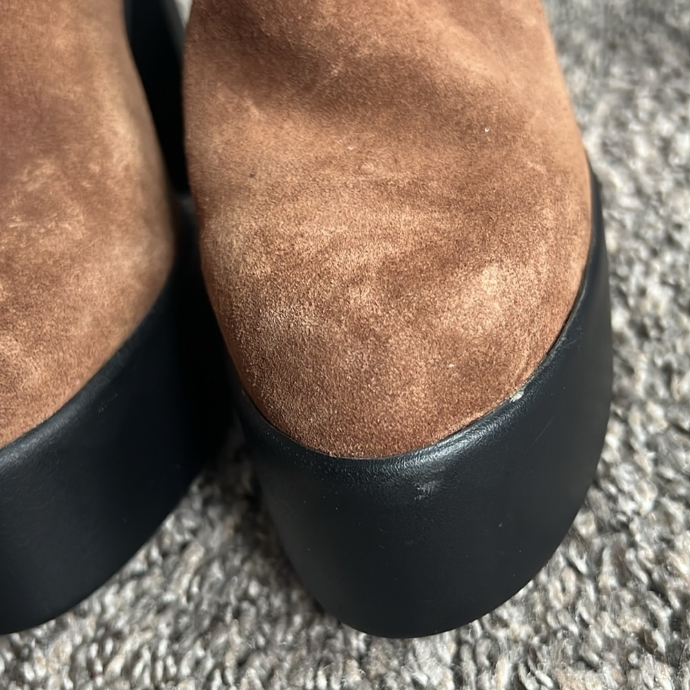 Bono So Chic Slip On Suede Mules - Picture 3 of 7